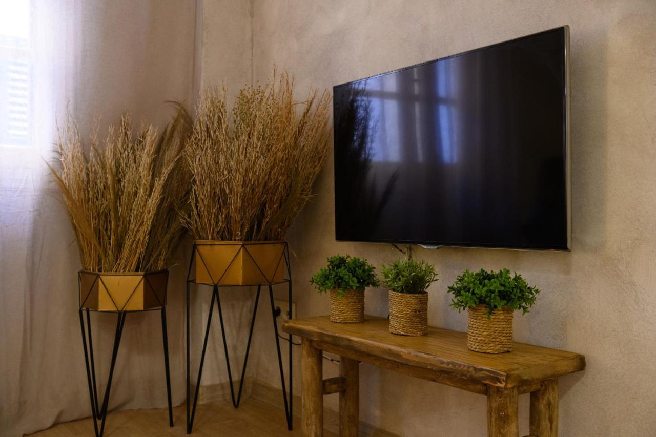 The In Town Apartment - With A Private Terrace Corfu  Exteriör bild