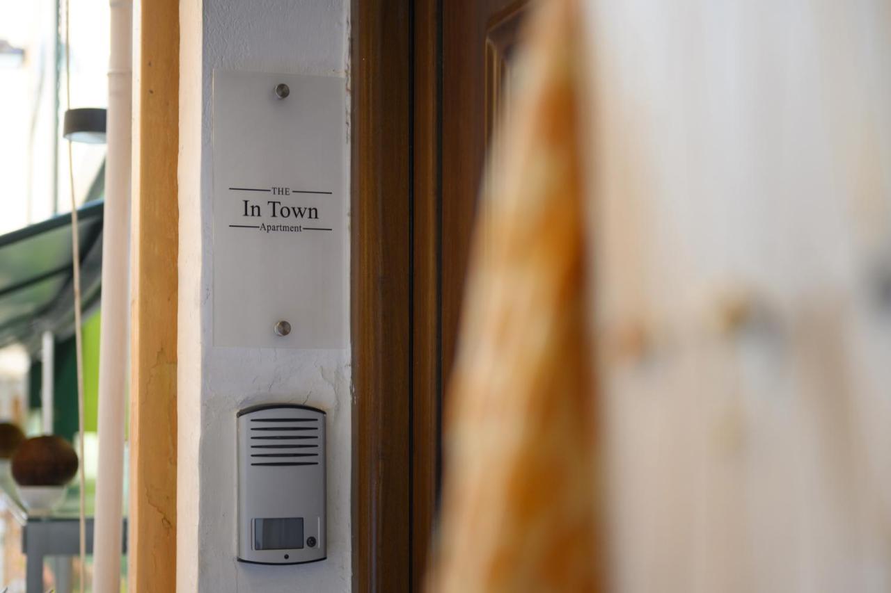 The In Town Apartment - With A Private Terrace Corfu  Exteriör bild