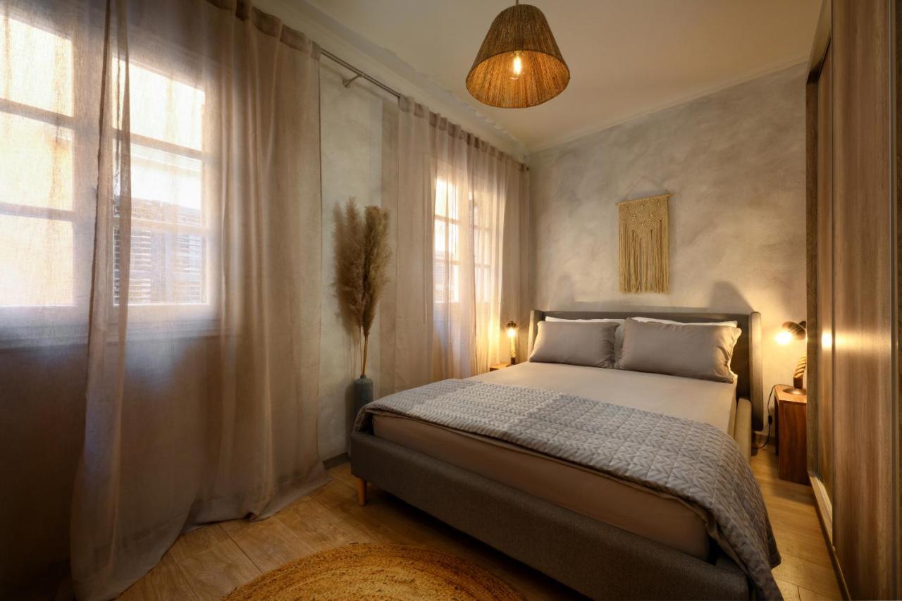 The In Town Apartment - With A Private Terrace Corfu  Exteriör bild